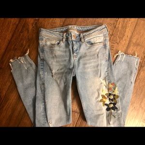 Zara embroidered skinny jeans size 4